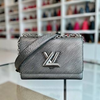 Louis Vuitton LV Twist MM EPI Cuir Argent GHW