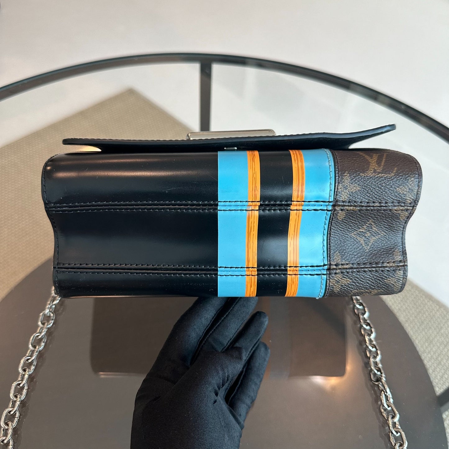 Twist MM Édition limitée Monogram Canvas Leather - Kovancy