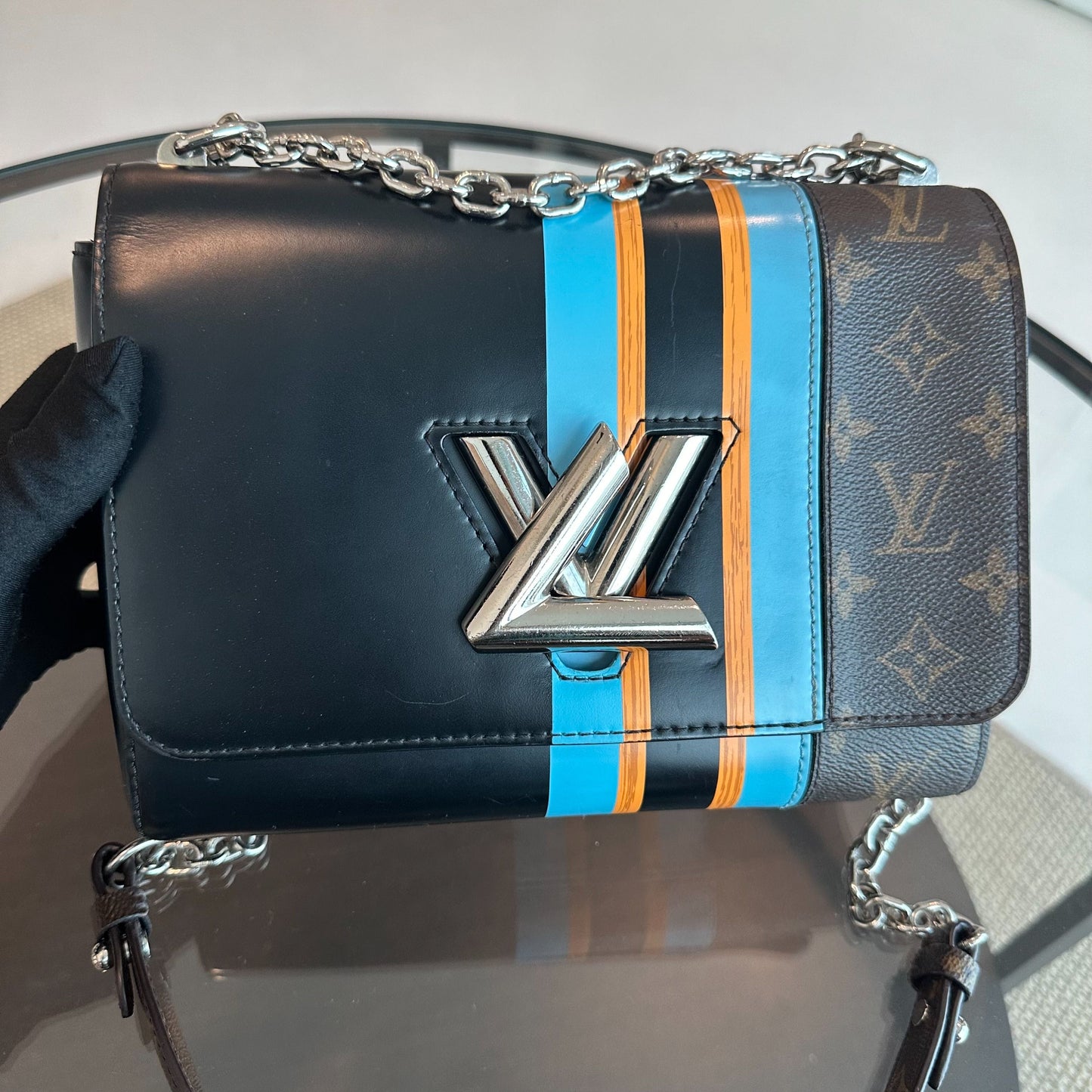 Twist MM Édition limitée Monogram Canvas Leather - Kovancy