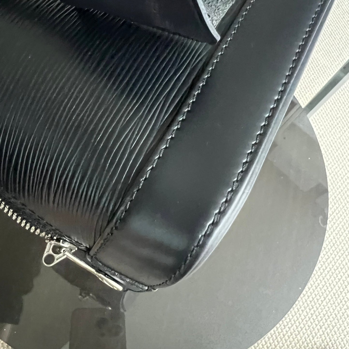 Alma BB EPI Cuir Noir Quincaillerie Argentée - Kovancy