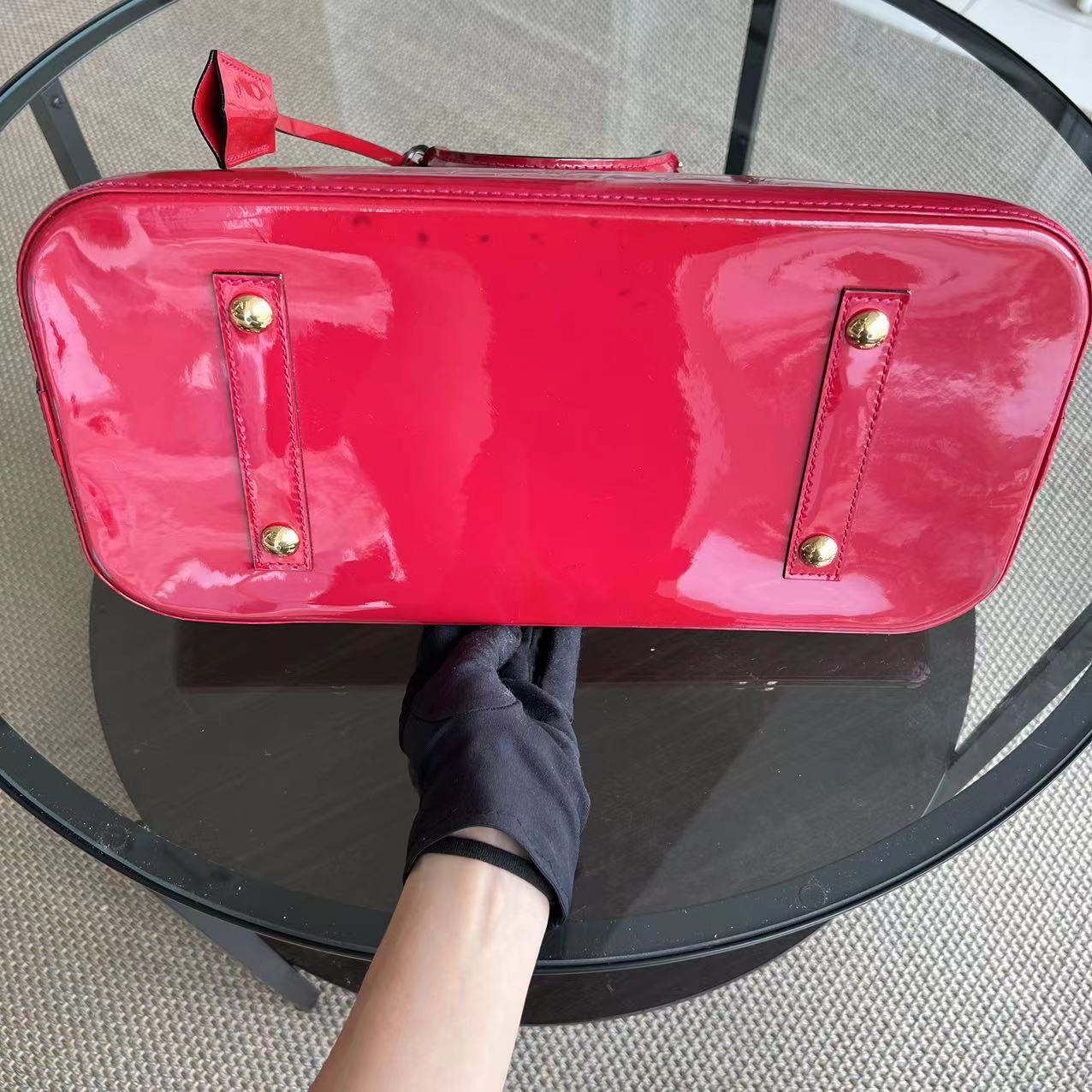 Alma MM Vernis Cuir Verni Rouge Quincaillerie Dorée - Kovancy