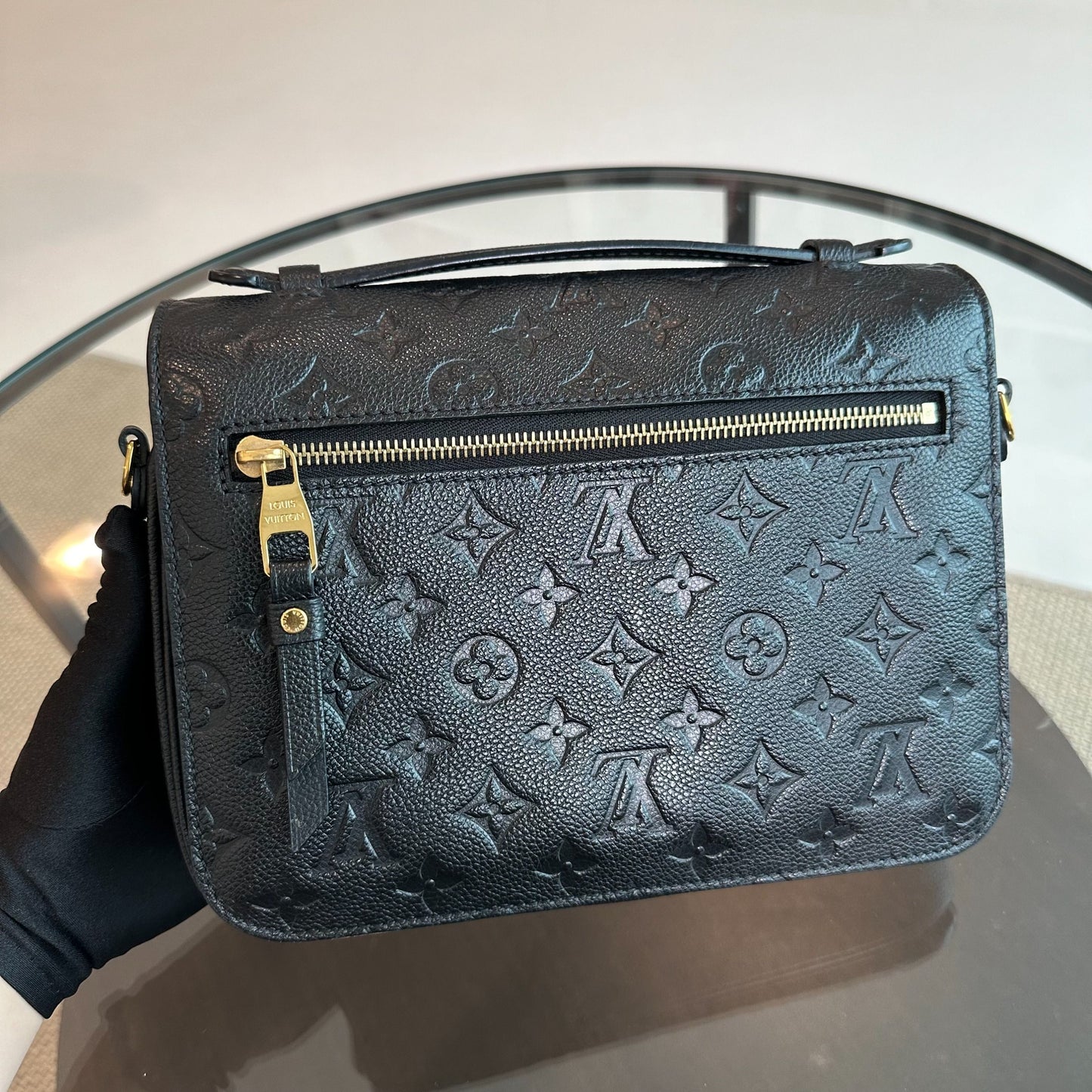 Pochette Metis MM Nior Monogram Empreinte Cuir Noir — Kovancy