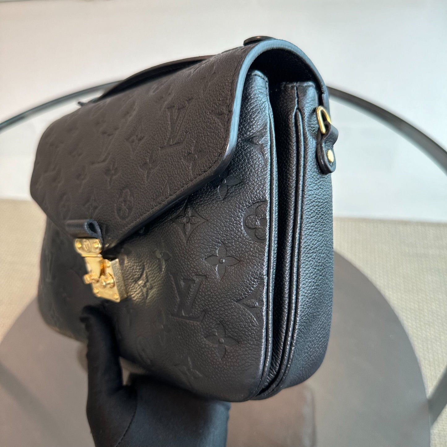 Pochette Metis MM Nior Monogram Empreinte Cuir Noir — Kovancy