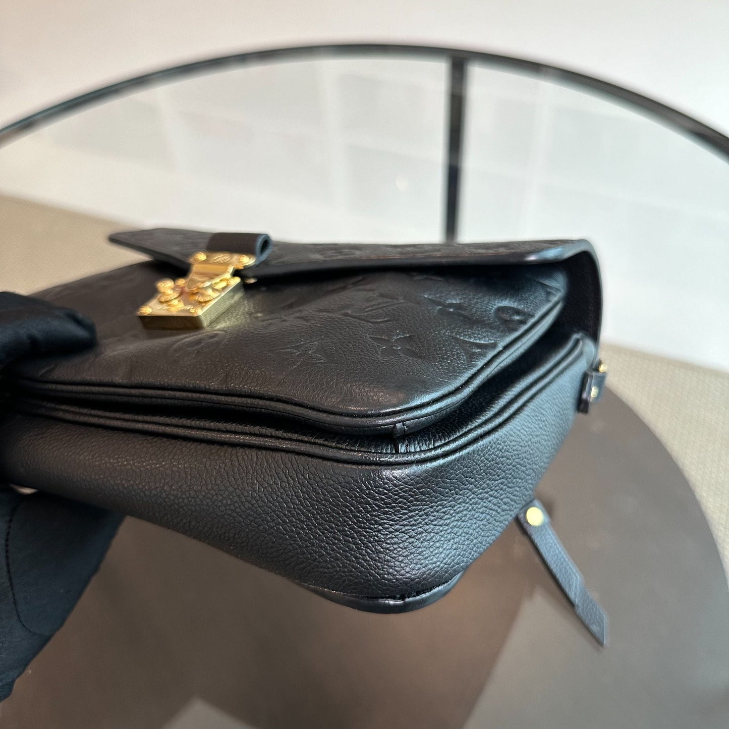 Pochette Metis MM Nior Monogram Empreinte Cuir Noir — Kovancy