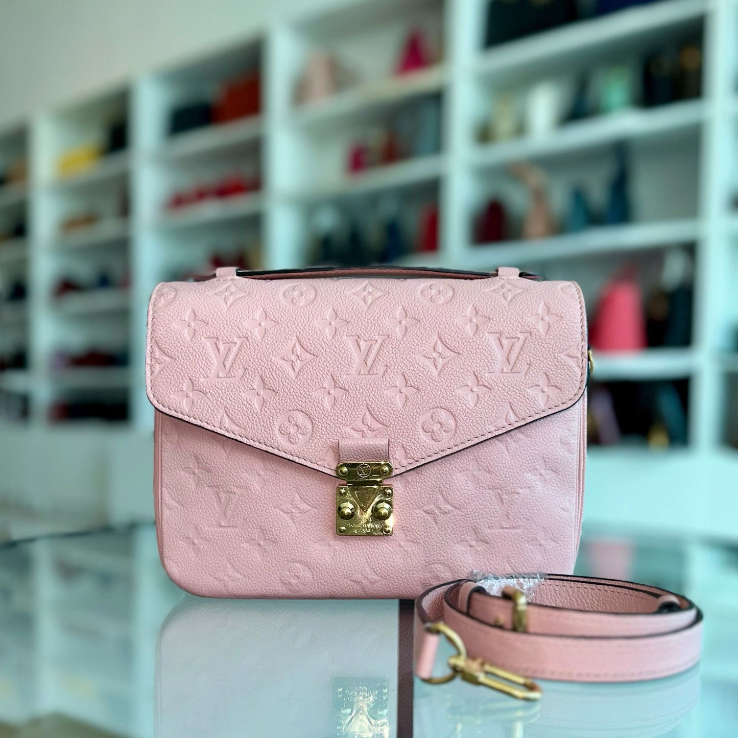Pochette Metis Sakura Cuir de veau rose GHW — Kovancy