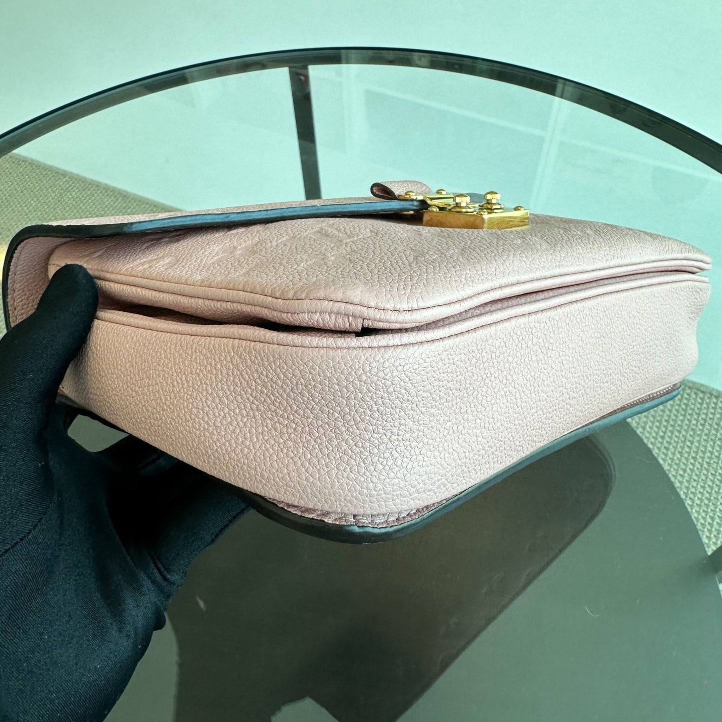 Pochette Metis Sakura Cuir de veau rose GHW — Kovancy