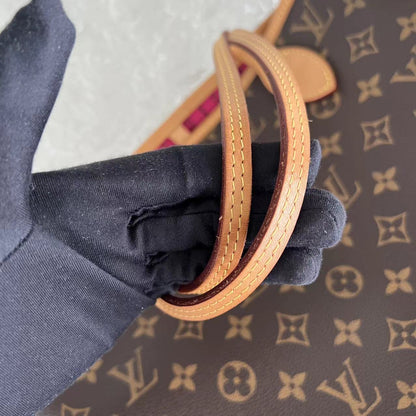 Louis Vuitton LV Neverfull MM Monogram Canvas Leather