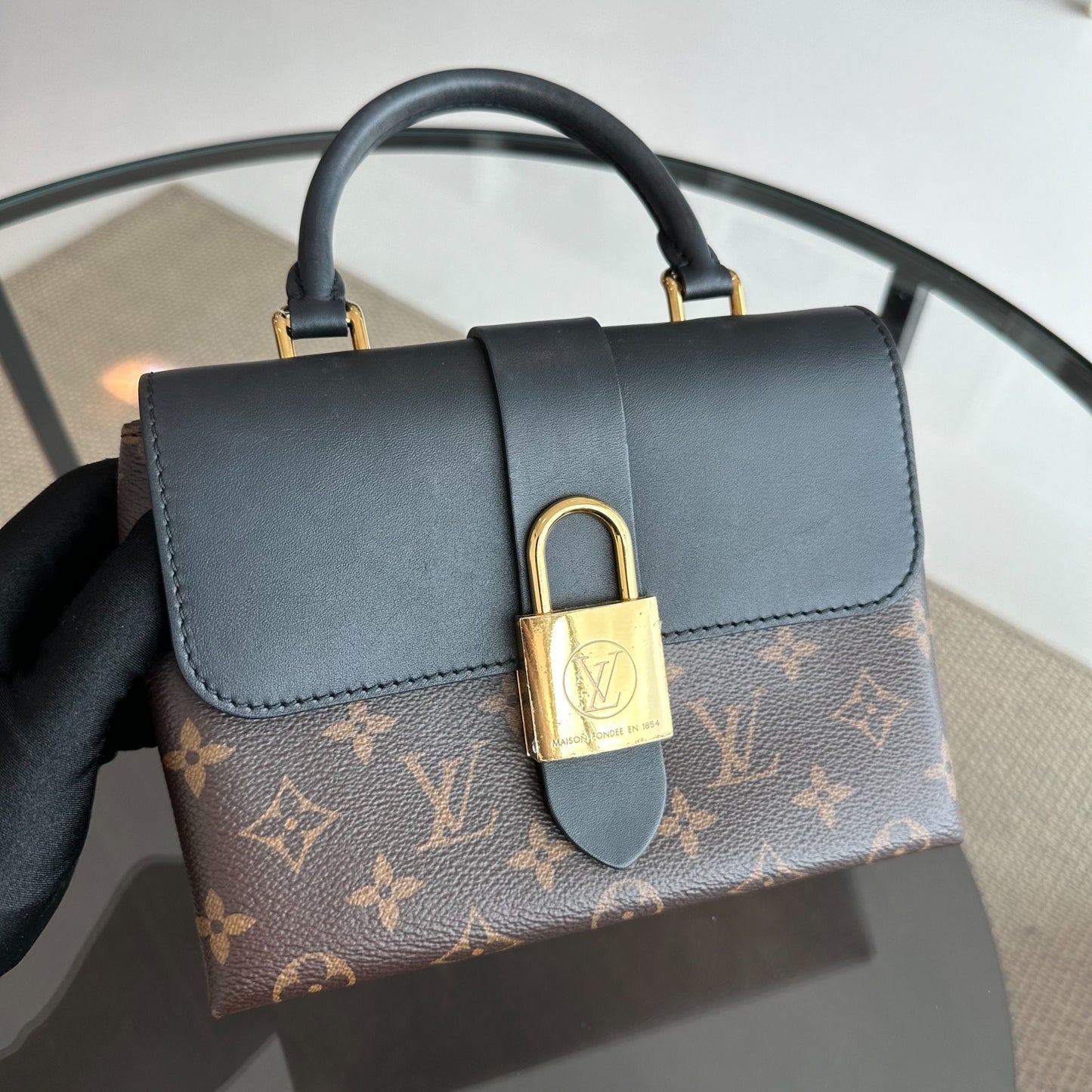 Sac bandoulière Locky BB Monogram Noir - Kovancy